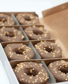 LoLo Gourmet Donut - Peanut Butter - (BULK)